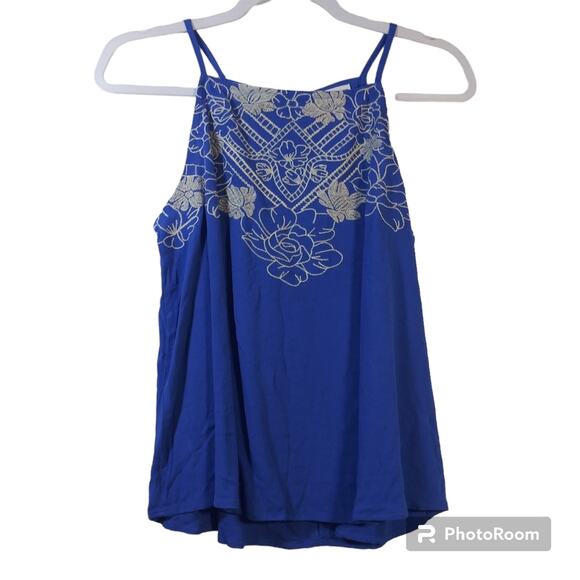 Love On A Hanger Blue Embroidered Tank Top Size M - Picture 1 of 5